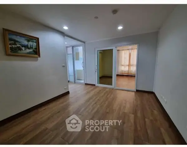 image_rental-30345730