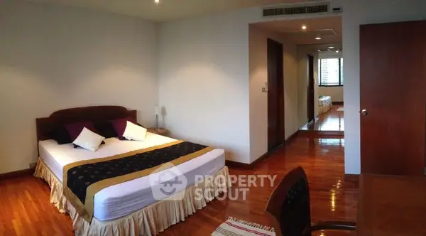 image_rental-5282555