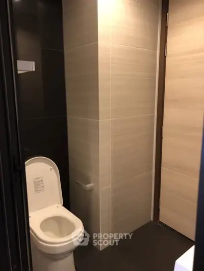  1 Bedroom Condo at Chewathai Residence Bang Pho-3