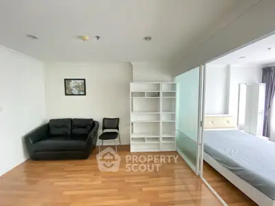  1 Bedroom Condo at Lumpini Place Rama 9 Ratchada Phase 1 2-3