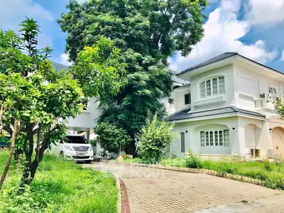 image_rental-27858763