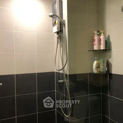 Fully Furnished 1 Bedroom Condo at Ideo Mobi Charan Interchange-5