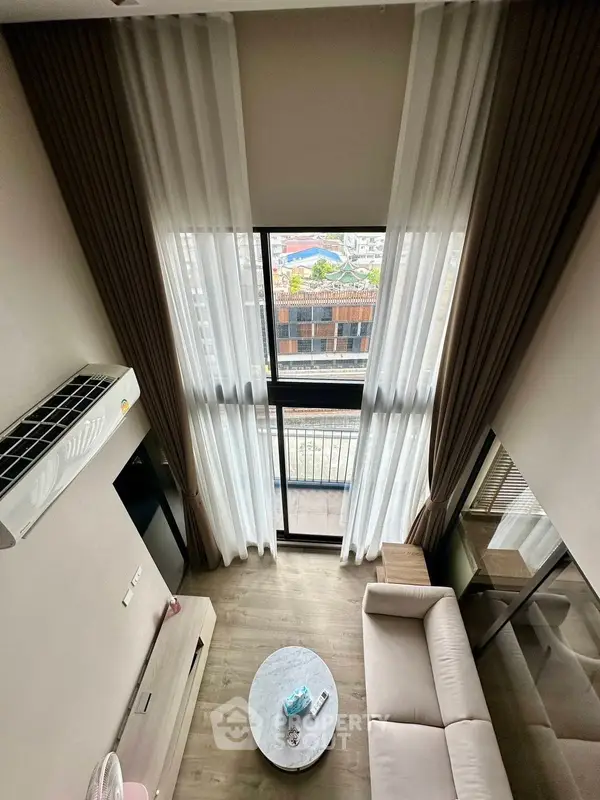 image_rental-27815145