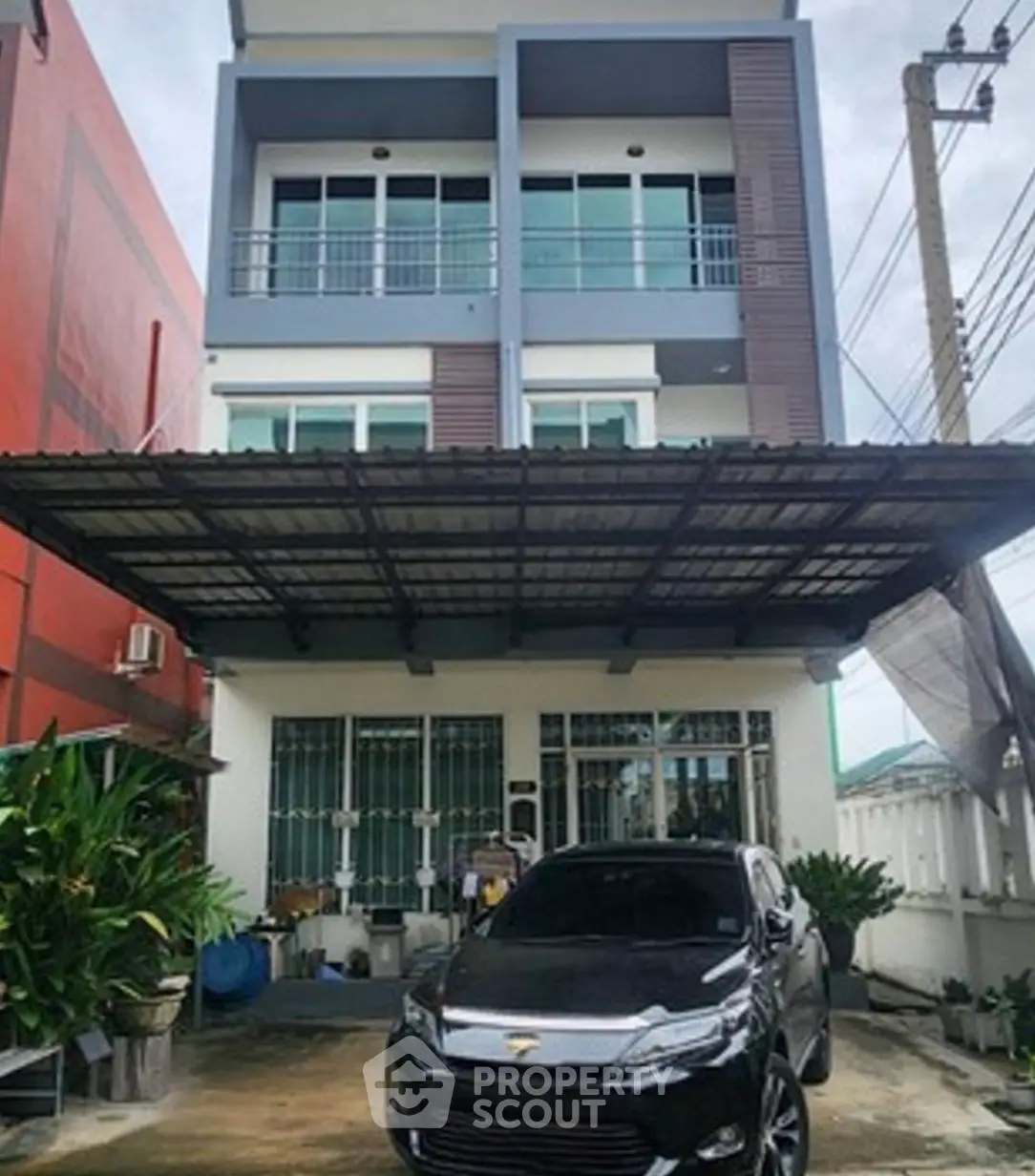 Screenshot 2569-01-15 at 14.30.34.jpg