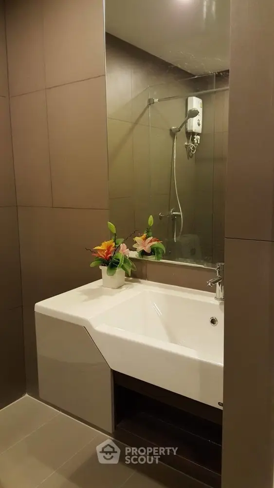 1 Bedroom Condo at Up Ekamai-1