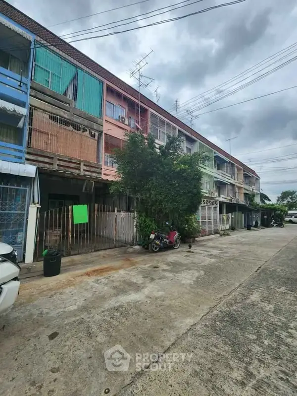 image_rental-29965404