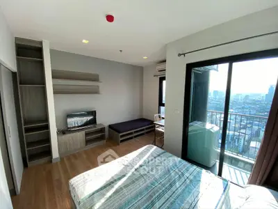 Fully Furnished 1 Bedroom Condo at Chapter One Midtown Ladprao 24-5