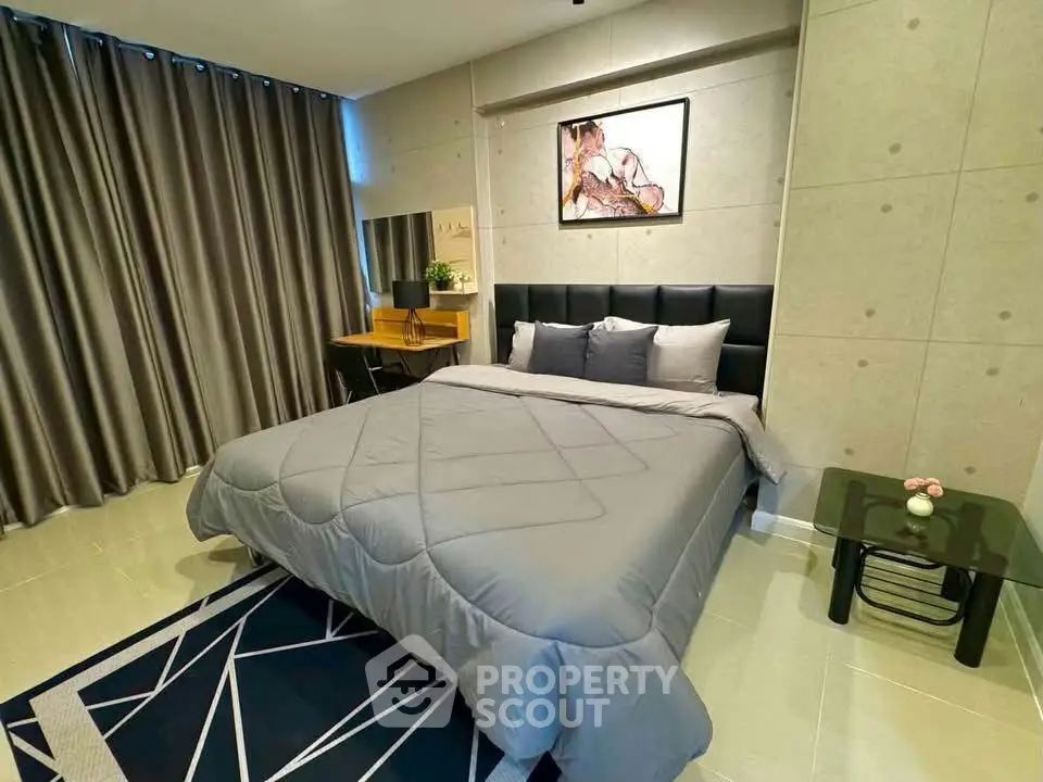 Modern bedroom with stylish decor and cozy ambiance