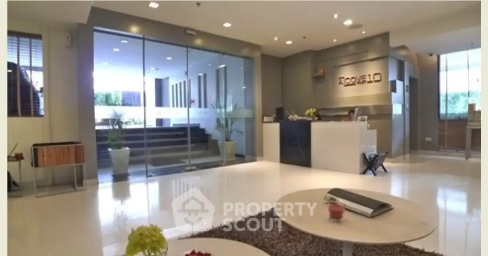  2 Bedrooms Condo at The Alcove Thonglor 10-1