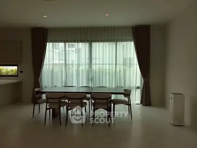 image_rental-29958811