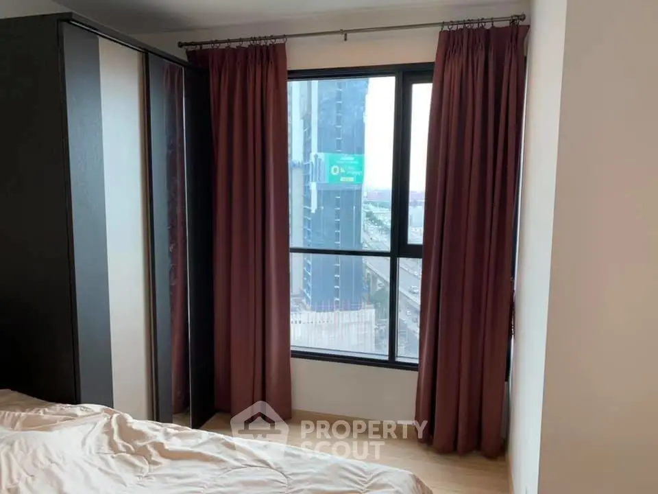  1 Bedroom Condo at The Base Rama 9 Ramkhamhaeng-1