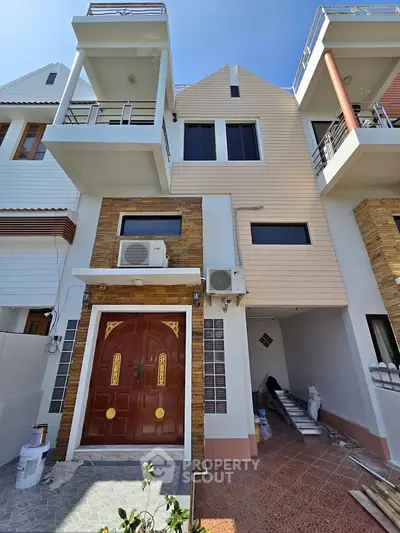 image_rental-28114128