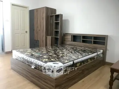 image_rental-24152063