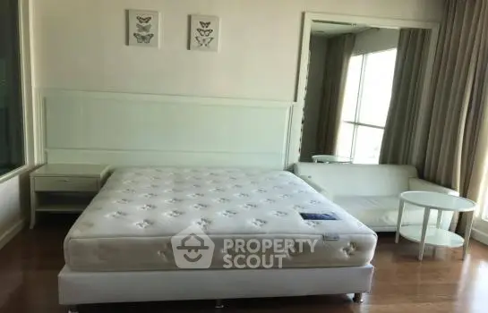 image_rental-2041778