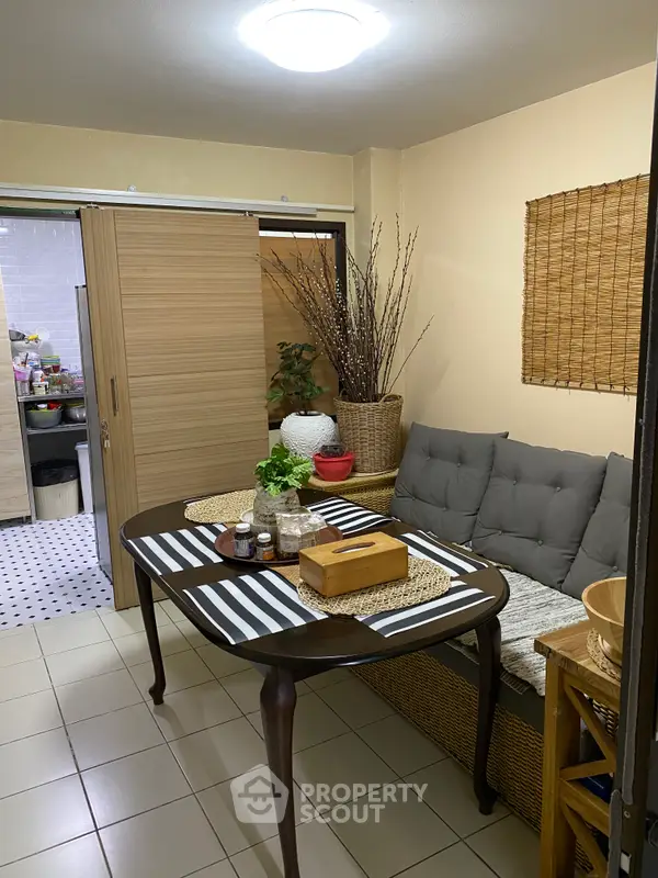 image_rental-8341556