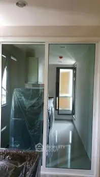 image_rental-2045313