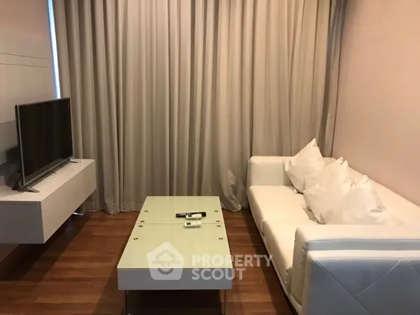 image_rental-12575872