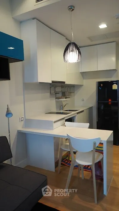  1 Bedroom Condo -5