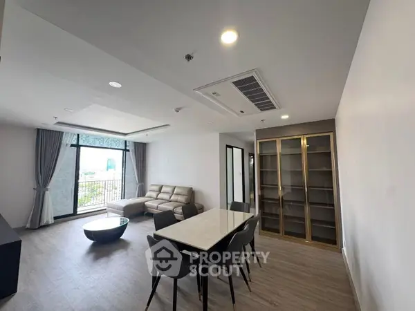 image_rental-27018111