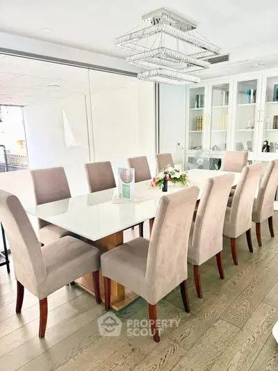 image_rental-26908747