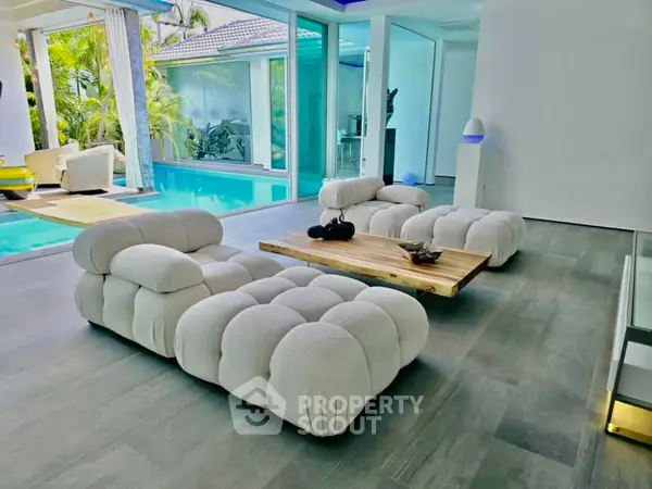 image_rental-21780381