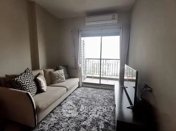  1 Bedroom Condo at The Crest Sukhumvit 34-1