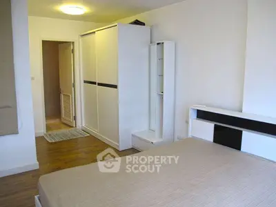 image_rental-5307589