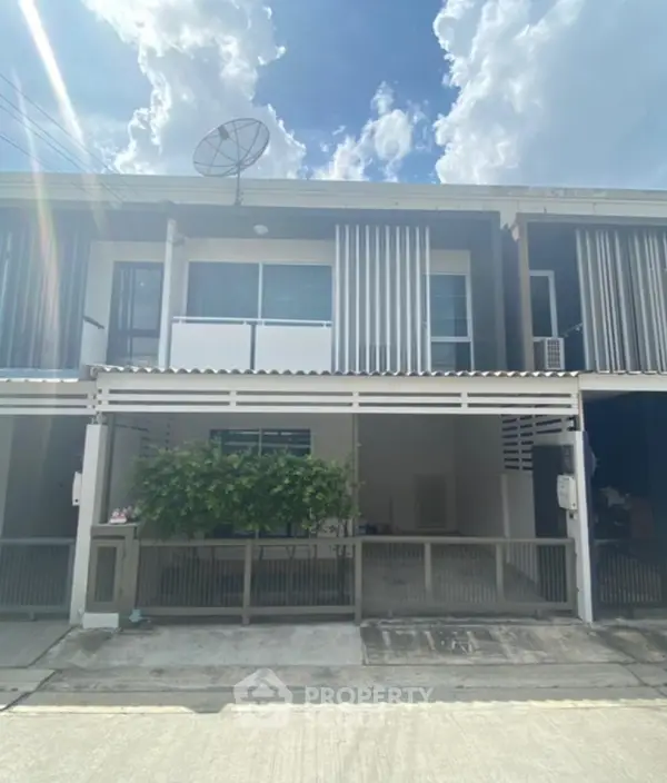 image_rental-6368308