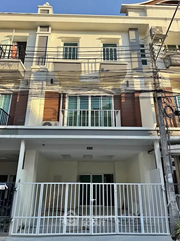 image_rental-27705024