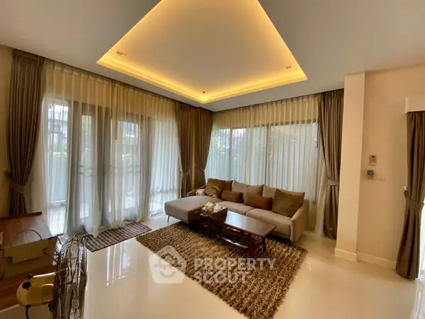 image_rental-29386638