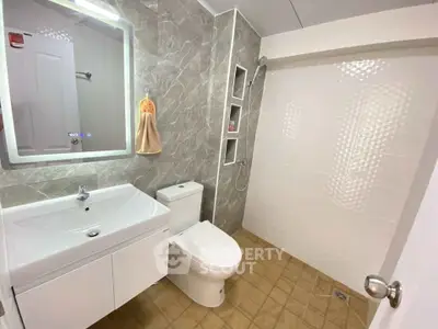 Modern bathroom with sleek design and elegant fixtures