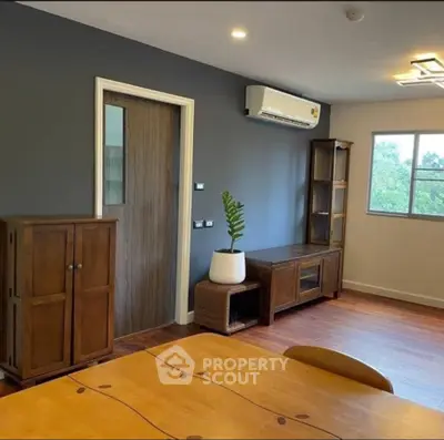 image_rental-30407169