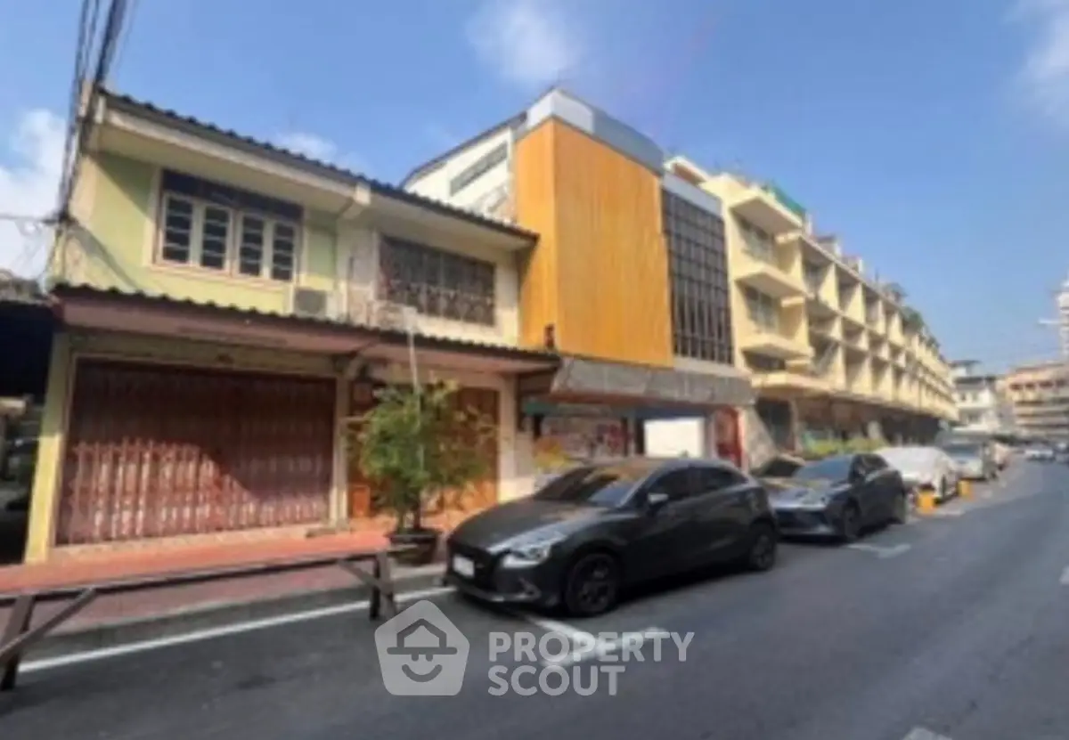 Screenshot 2568-11-19 at 15.15.07.jpg