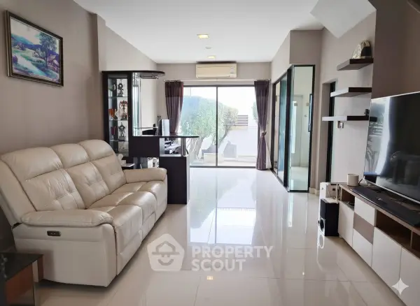 image_rental-31087398