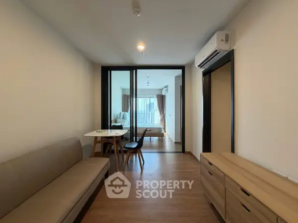 image_rental-28684471