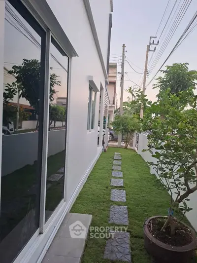 image_rental-27601169