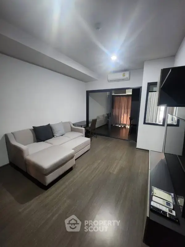 image_rental-28706706