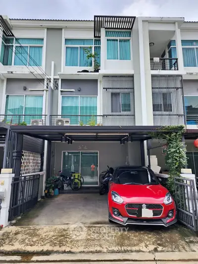 image_rental-26735273