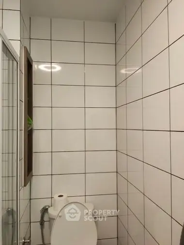 Fully Furnished 1 Bedroom Condo at Chapter One Eco Ratchada Huaikwang-11