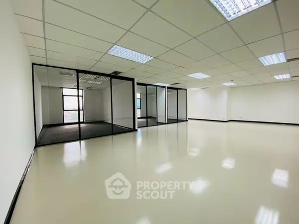 image_rental-30498100