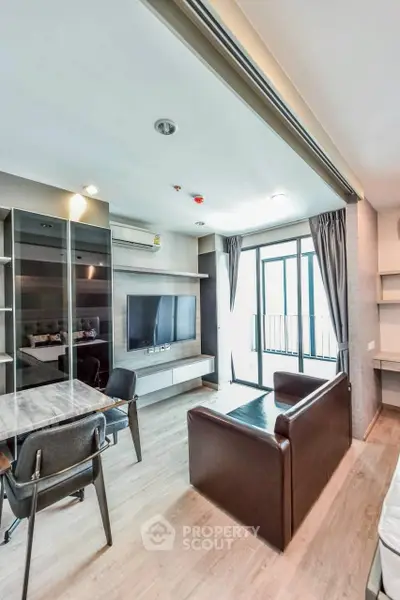 image_rental-28096073