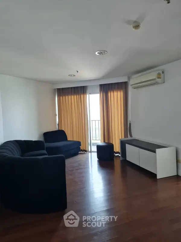 image_rental-4086593