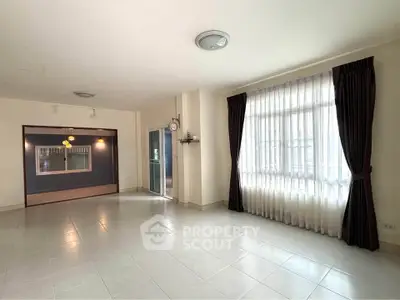 image_rental-29029010