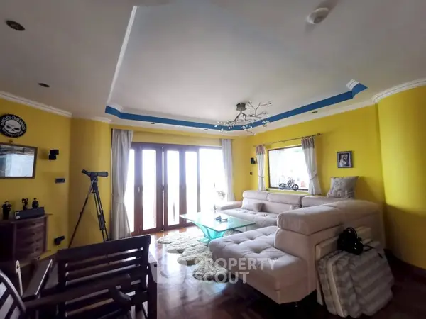 image_rental-10276747