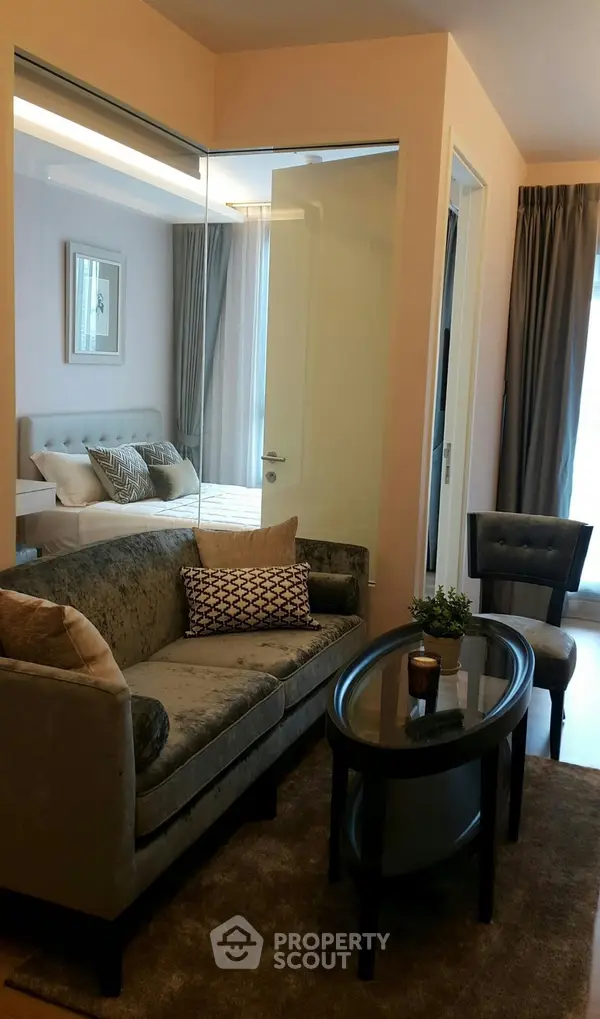 image_rental-5266085