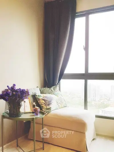  1 Bedroom Condo at Ideo Mobi Sukhumvit Eastgate-3