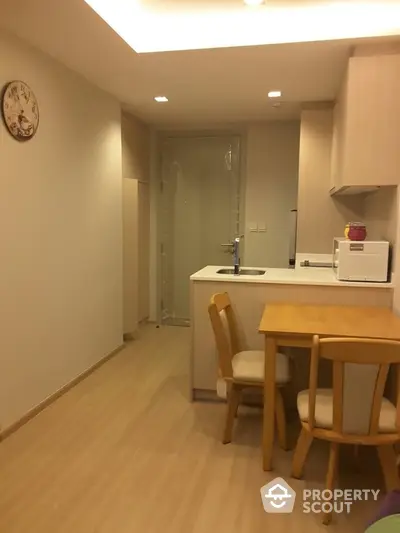  1 Bedroom Condo -2