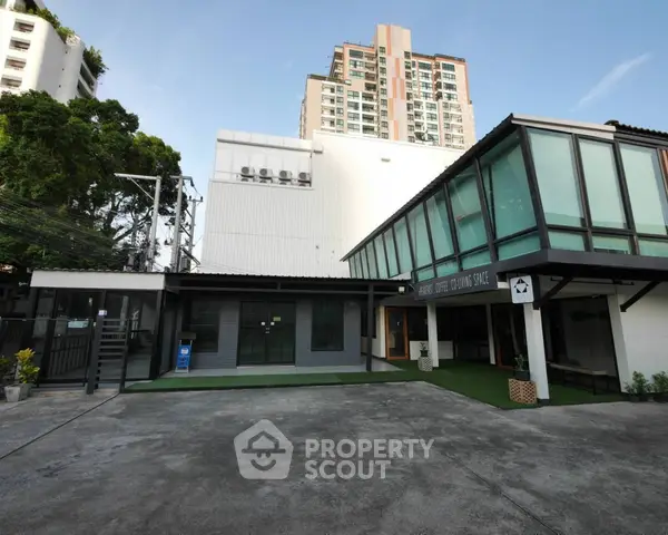 image_rental-26505847