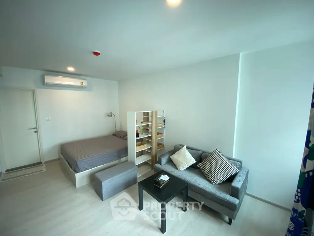  1 Bedroom Condo at Knightsbridge พหลโยธิน อินเตอร์เชนจ์-1