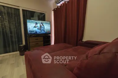 1 Bedroom Condo at The Key Sathorn Charoenraj Livingroom